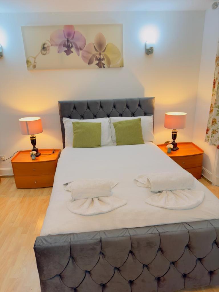 Bright Budget Studio Apartment In Central Londýn Exteriér fotografie