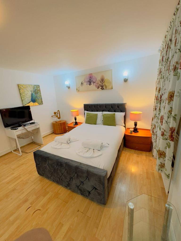 Bright Budget Studio Apartment In Central Londýn Exteriér fotografie