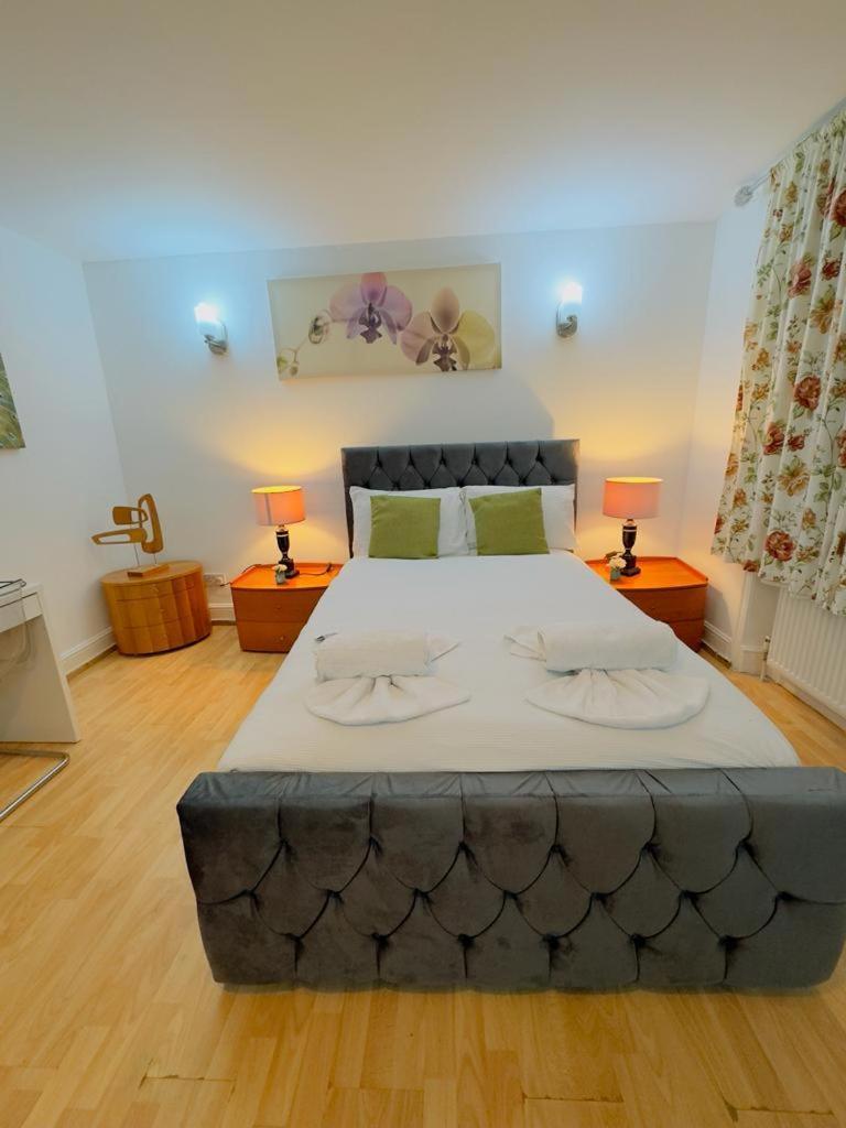 Bright Budget Studio Apartment In Central Londýn Exteriér fotografie